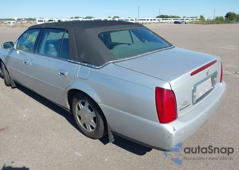 2003 Cadillac Deville Standard z USA, uszkodzony, nr VIN 1G6KD54Y63U246786